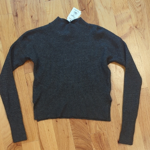 Hippie Rose Sweaters - Women's Gray Sweater